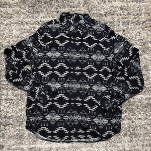 American Eagle Outfitters Black and Gray Geometric Shirt